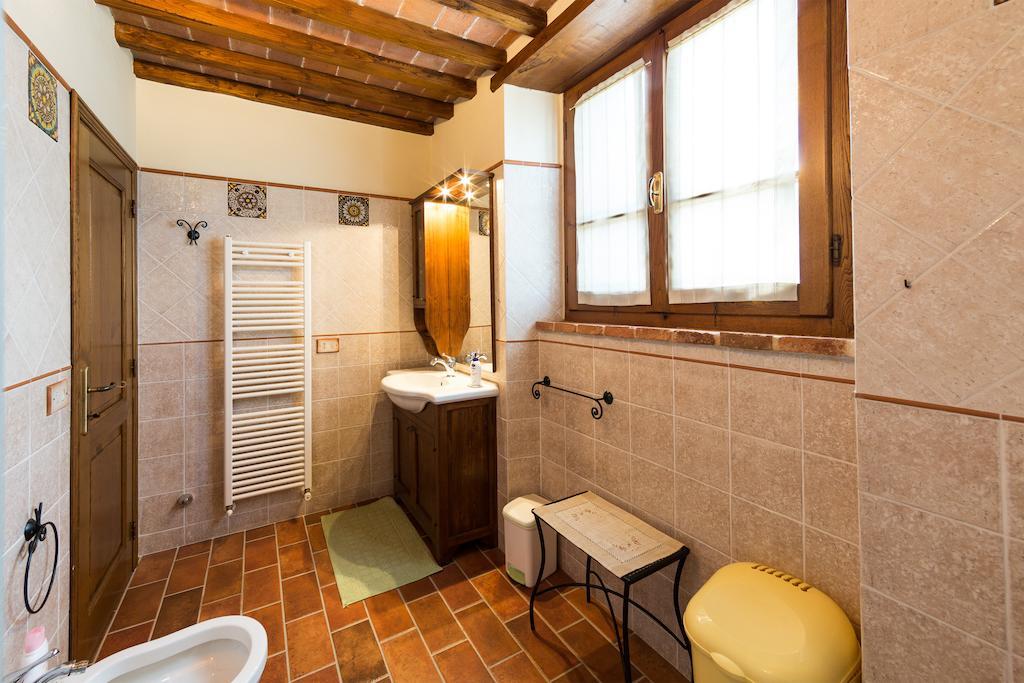 קורטונה Casale Vacanze Il Granaio חדר תמונה